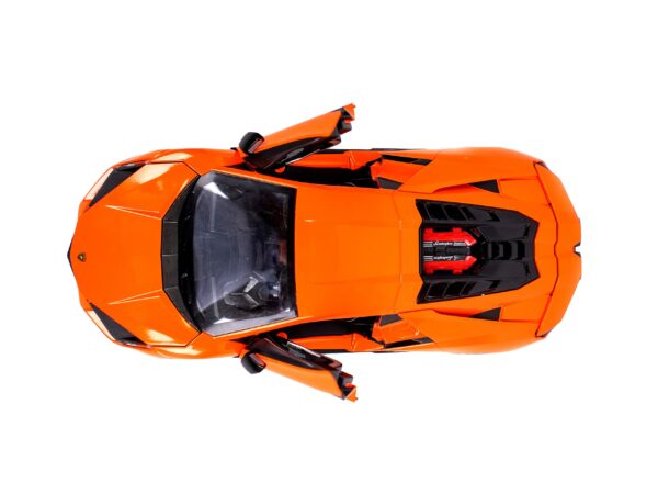 Lamborghini Revuelto 1:24 Die Cast Collectible Model