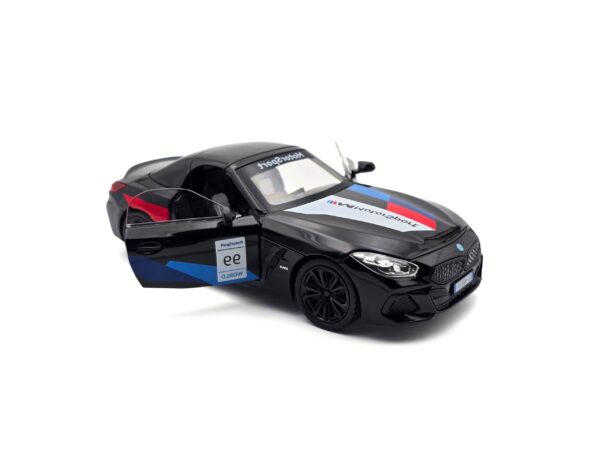 BMW Z4 1:24 Die-Cast Collectible Model – Black