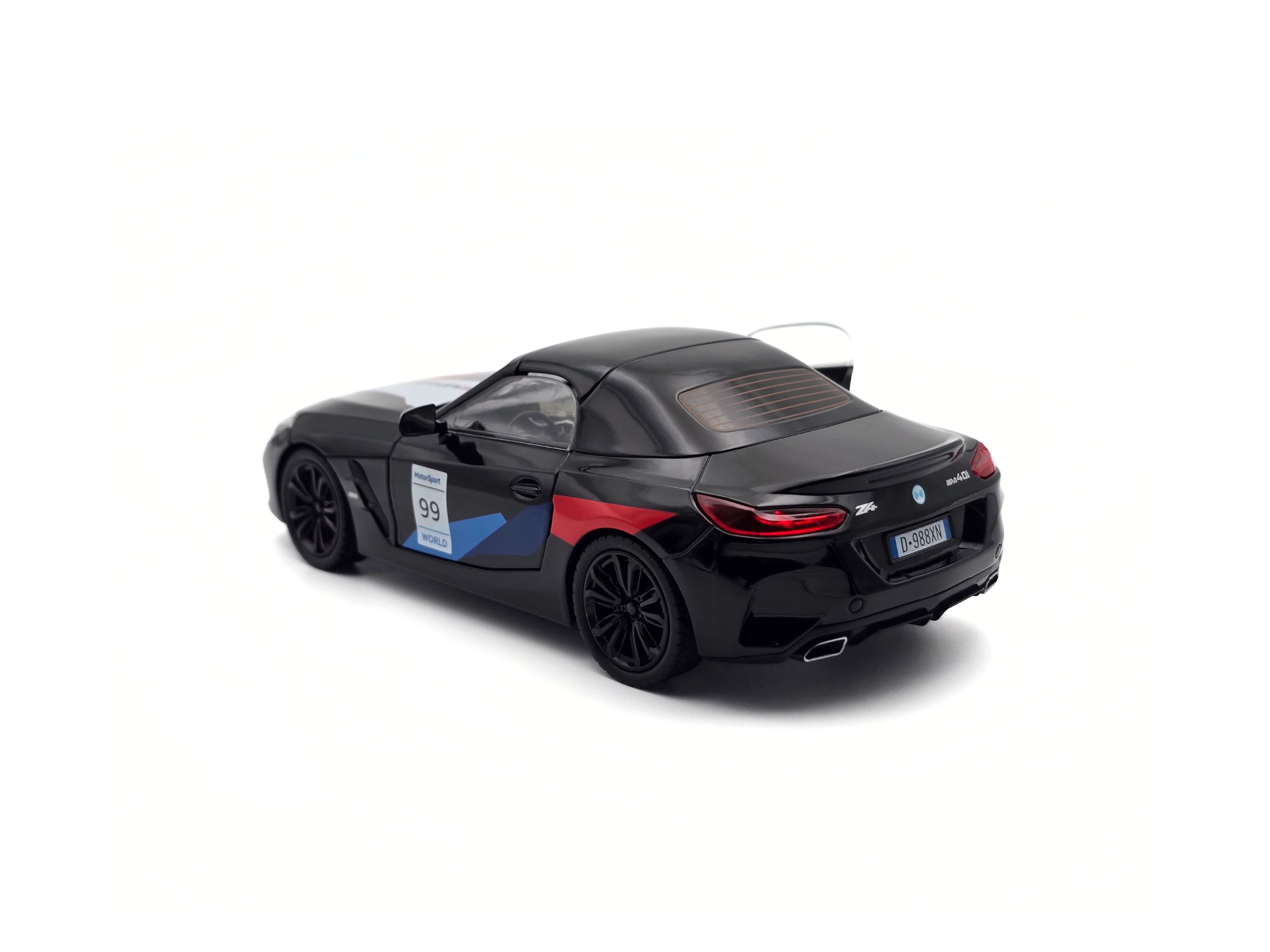 BMW Z4 1:24 Die-Cast Collectible Model - Black - Image 4