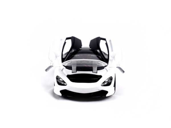 Mclaren 720s, Collectible Model, 1:24 Scale, Metal Car