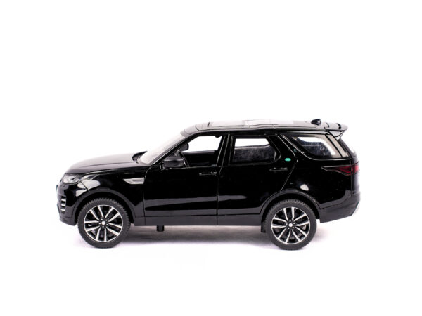 Range Rover Discovery 1:24 Die Cast Model-Black