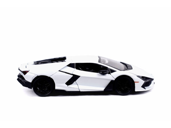 Lamborghini Revuelto 1:24 Die Cast Collectible Model