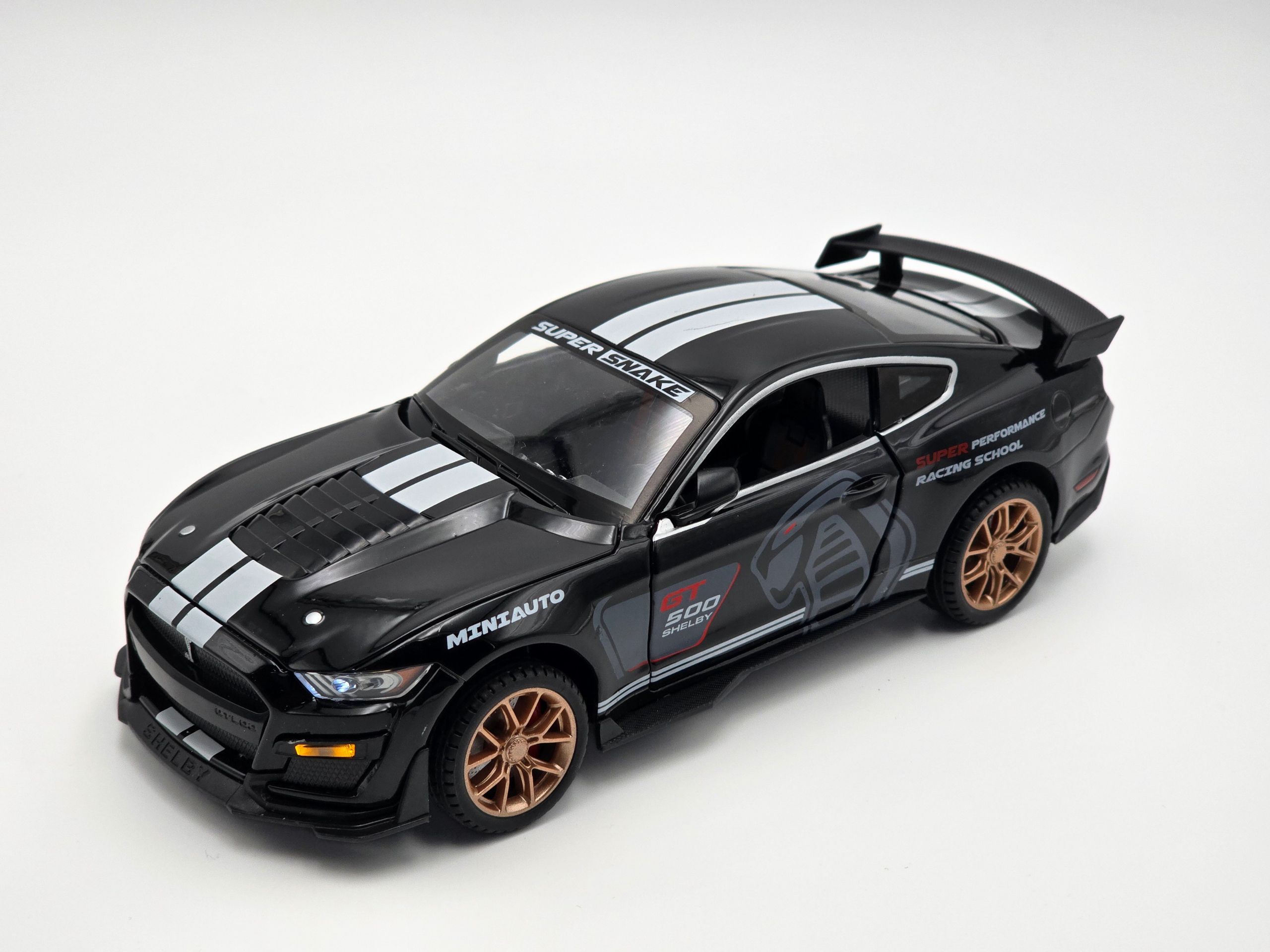 Ford Mustang 1:24 Die-Cast - Black