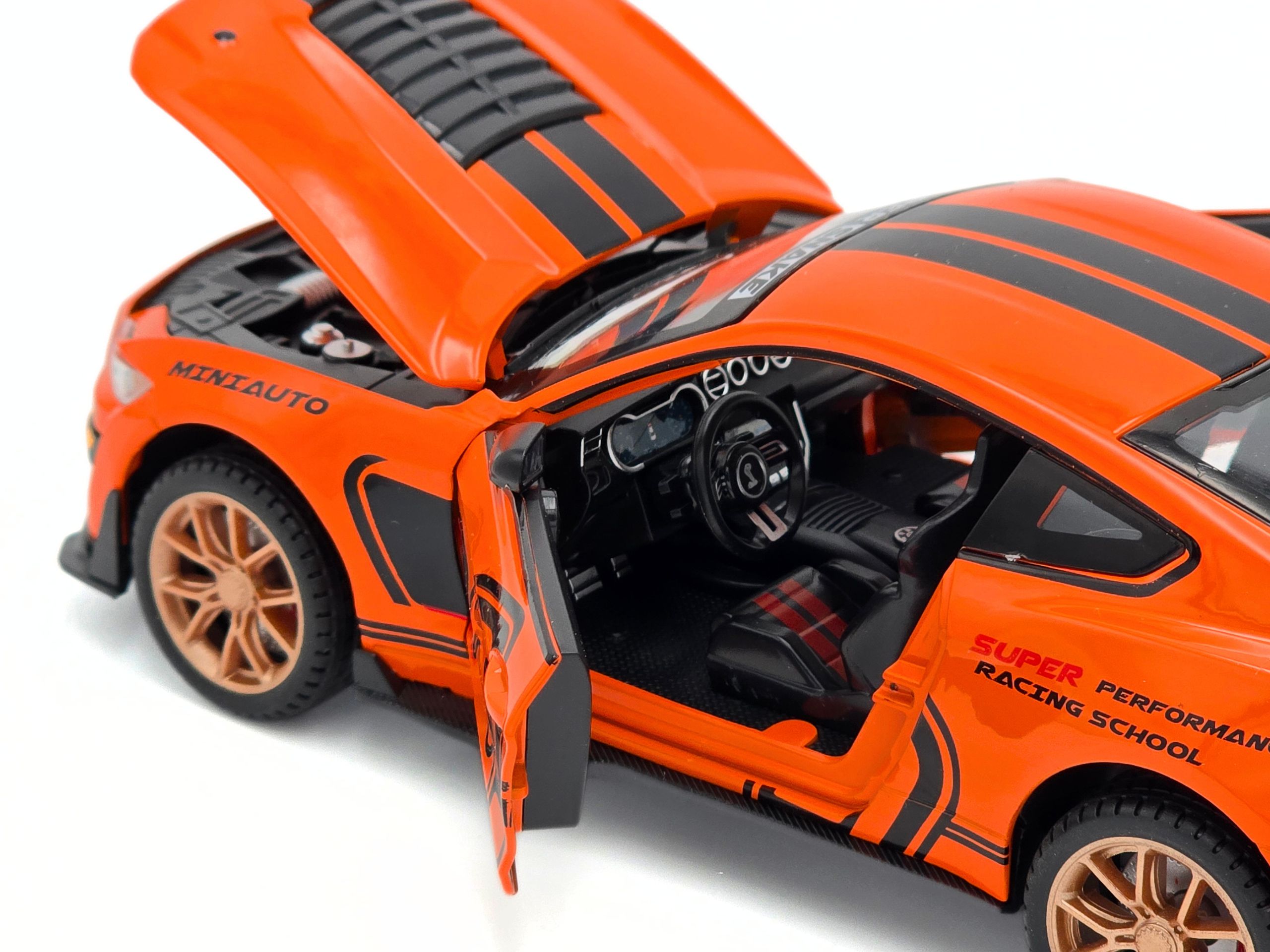 Ford Mustang 1:24 Die-Cast - Orange - Image 5