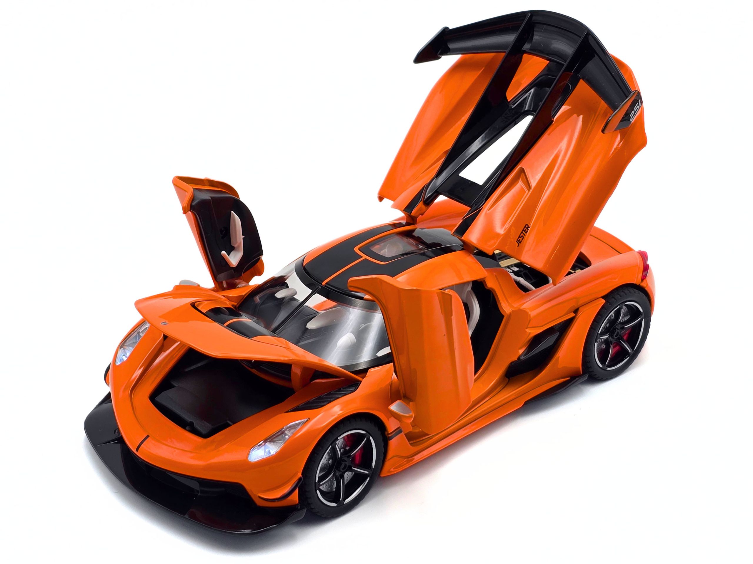 Koenigsegg Jesko 1:24 Die-Cast Model - Orange - Image 6